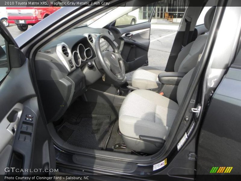Magnetic Gray Metallic / Ash Gray 2010 Toyota Matrix XRS