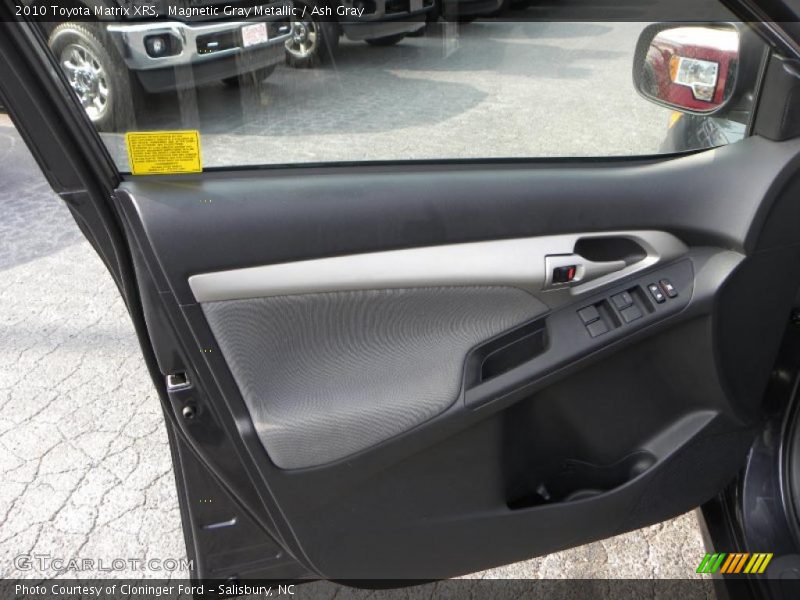 Magnetic Gray Metallic / Ash Gray 2010 Toyota Matrix XRS