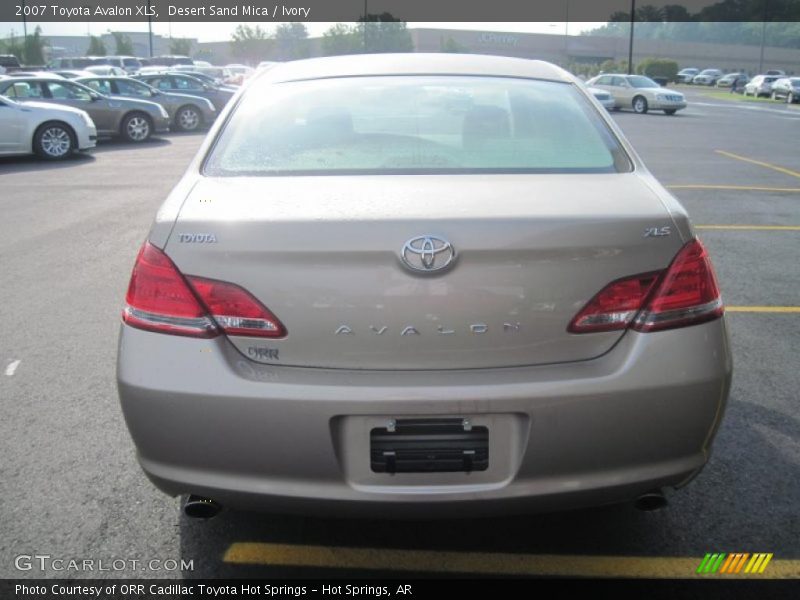 Desert Sand Mica / Ivory 2007 Toyota Avalon XLS