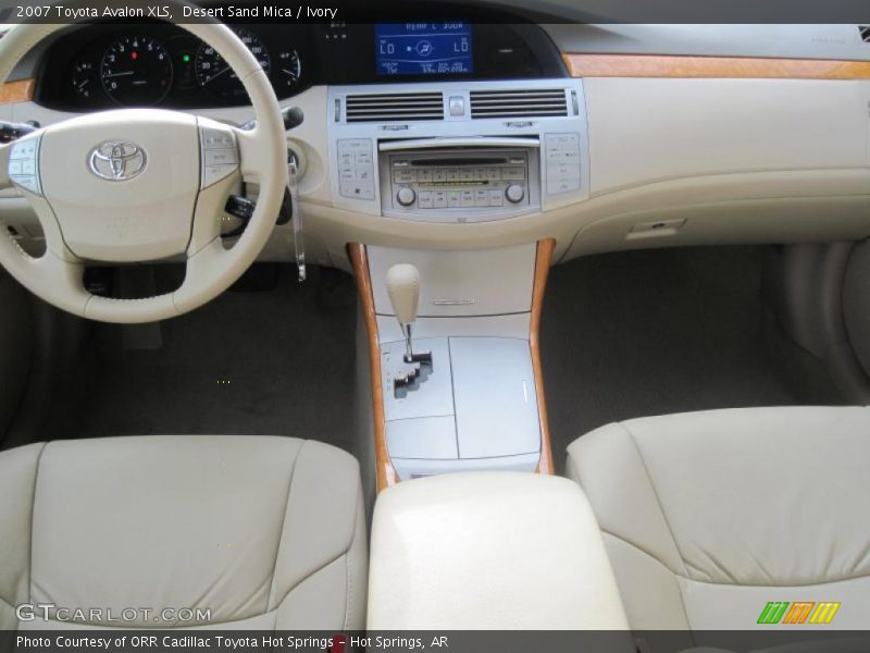 Desert Sand Mica / Ivory 2007 Toyota Avalon XLS