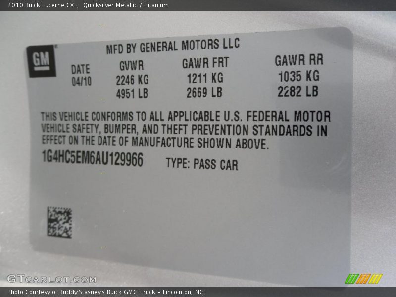 Quicksilver Metallic / Titanium 2010 Buick Lucerne CXL