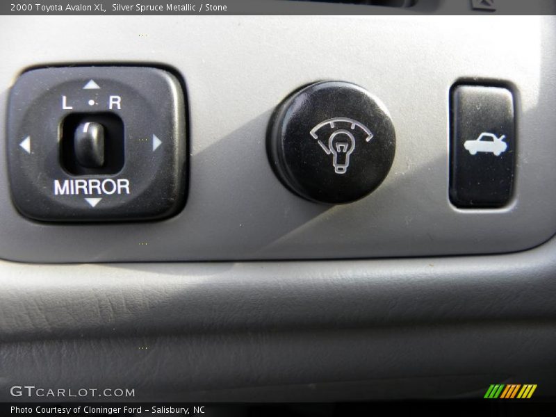 Silver Spruce Metallic / Stone 2000 Toyota Avalon XL