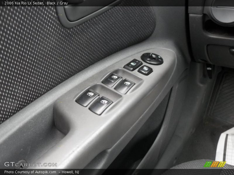 Black / Gray 2006 Kia Rio LX Sedan