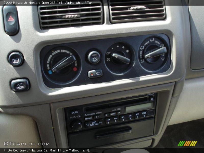 Alpine White / Tan 2000 Mitsubishi Montero Sport XLS 4x4