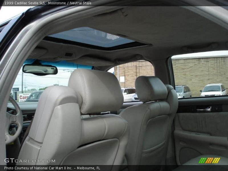 Moonstone / Neutral Shale 1999 Cadillac Seville SLS