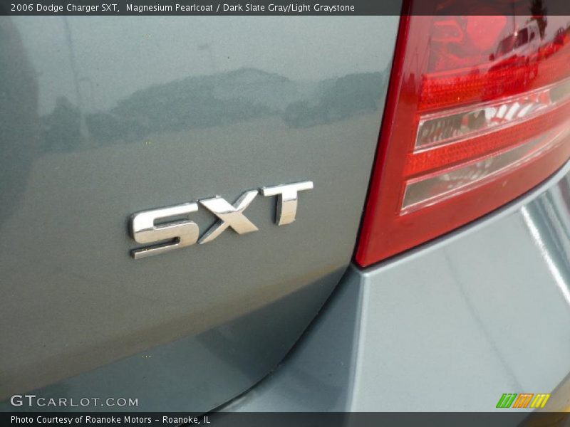 Magnesium Pearlcoat / Dark Slate Gray/Light Graystone 2006 Dodge Charger SXT