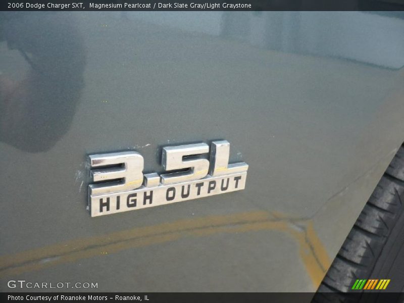 Magnesium Pearlcoat / Dark Slate Gray/Light Graystone 2006 Dodge Charger SXT