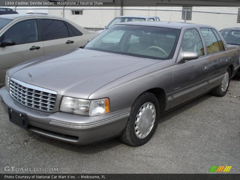 Moonstone / Neutral Shale 1999 Cadillac DeVille Sedan