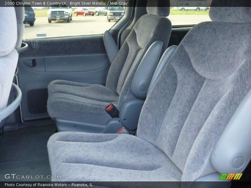 Bright Silver Metallic / Mist Gray 2000 Chrysler Town & Country LX