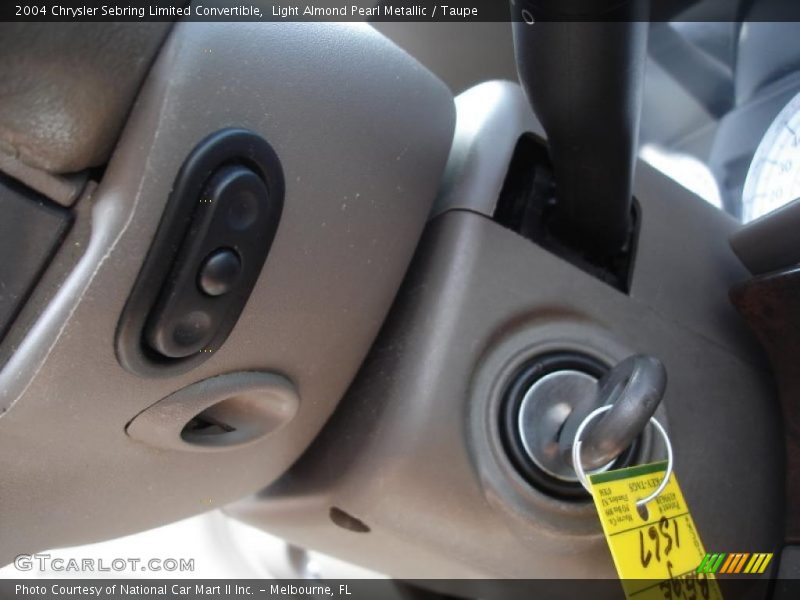 Light Almond Pearl Metallic / Taupe 2004 Chrysler Sebring Limited Convertible