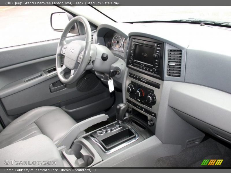 Black / Medium Slate Gray 2007 Jeep Grand Cherokee Laredo 4x4
