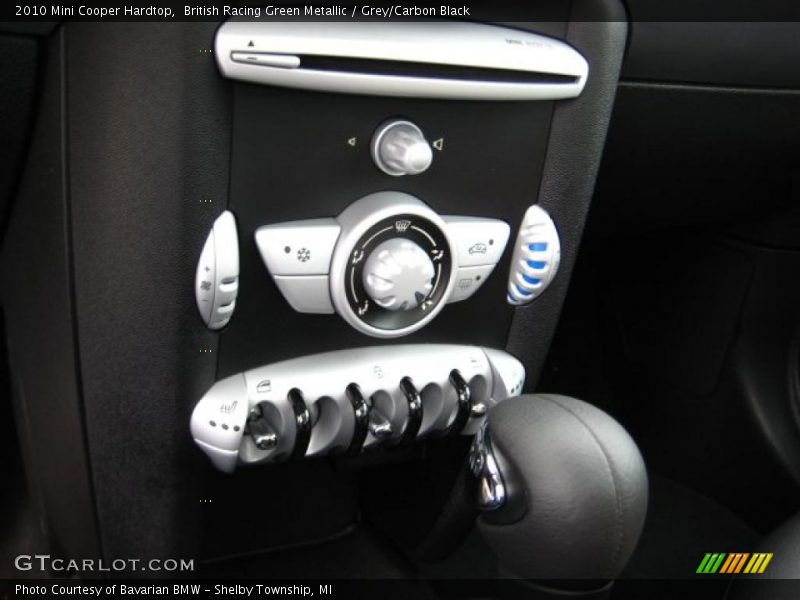 British Racing Green Metallic / Grey/Carbon Black 2010 Mini Cooper Hardtop