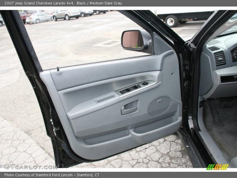 Black / Medium Slate Gray 2007 Jeep Grand Cherokee Laredo 4x4
