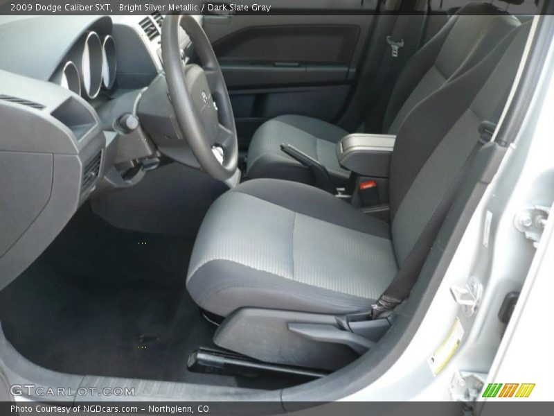 Bright Silver Metallic / Dark Slate Gray 2009 Dodge Caliber SXT