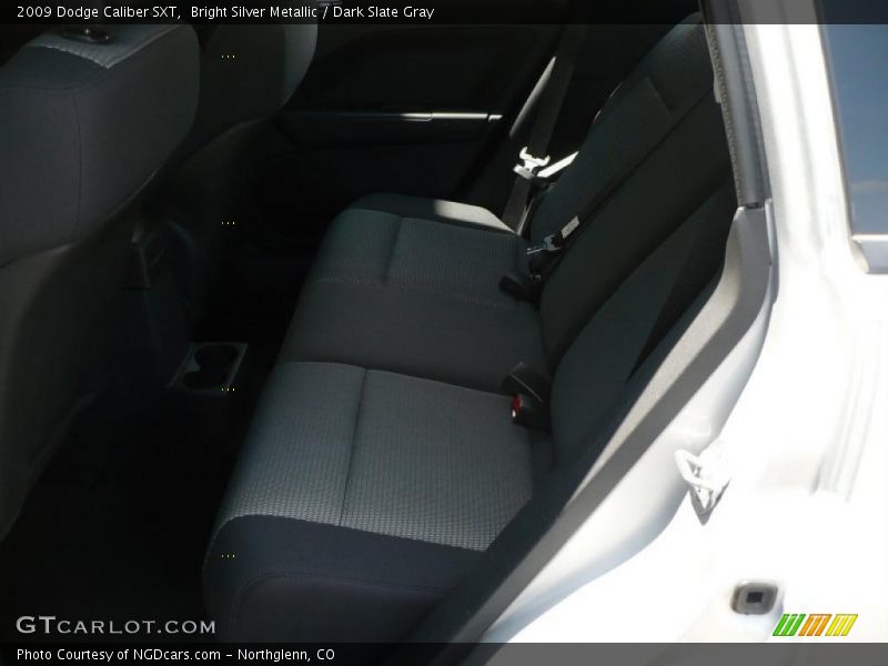 Bright Silver Metallic / Dark Slate Gray 2009 Dodge Caliber SXT