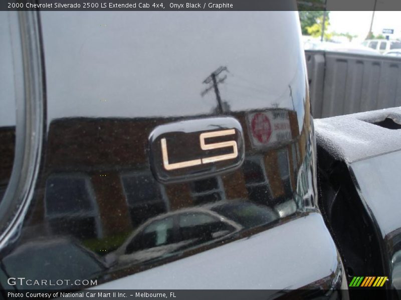 Onyx Black / Graphite 2000 Chevrolet Silverado 2500 LS Extended Cab 4x4