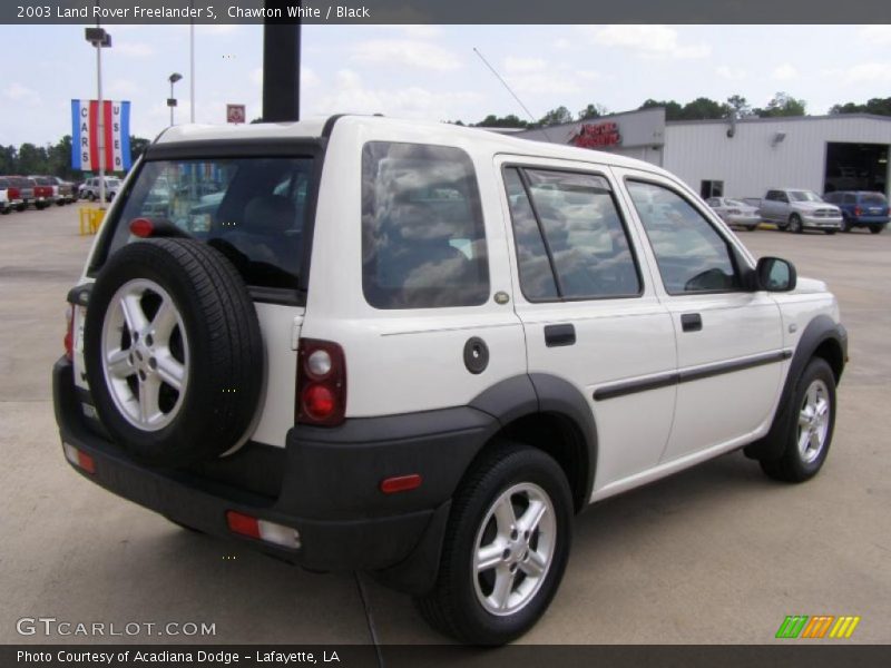 Chawton White / Black 2003 Land Rover Freelander S