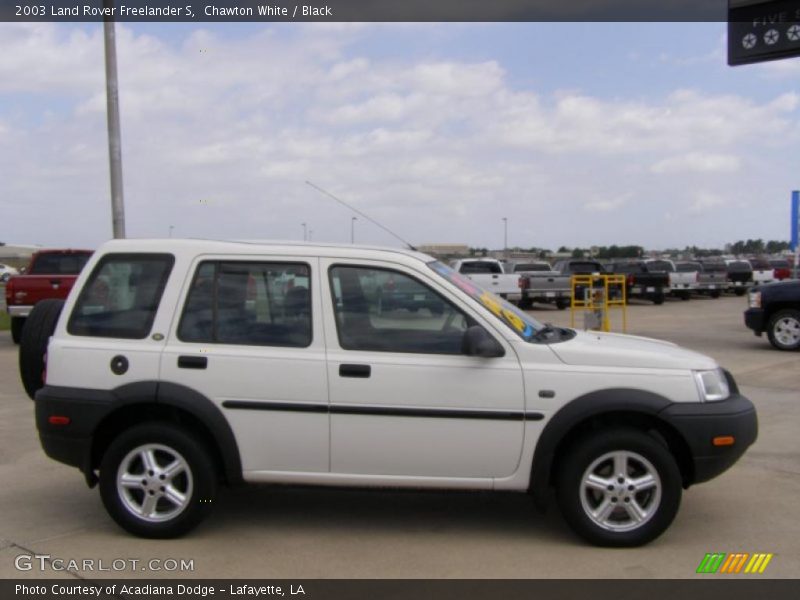 Chawton White / Black 2003 Land Rover Freelander S