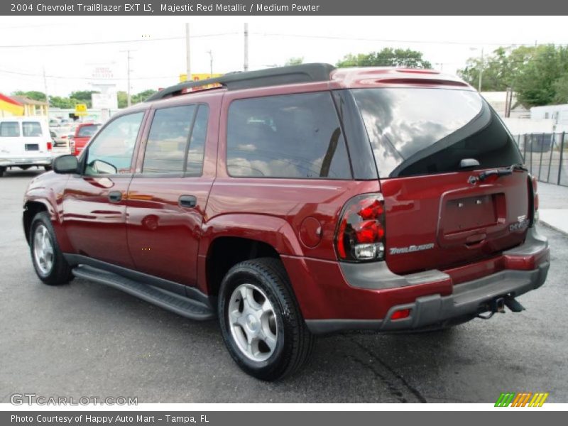 Majestic Red Metallic / Medium Pewter 2004 Chevrolet TrailBlazer EXT LS
