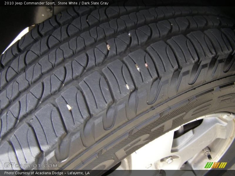 Stone White / Dark Slate Gray 2010 Jeep Commander Sport