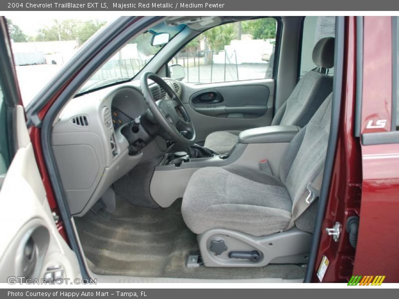 Majestic Red Metallic / Medium Pewter 2004 Chevrolet TrailBlazer EXT LS