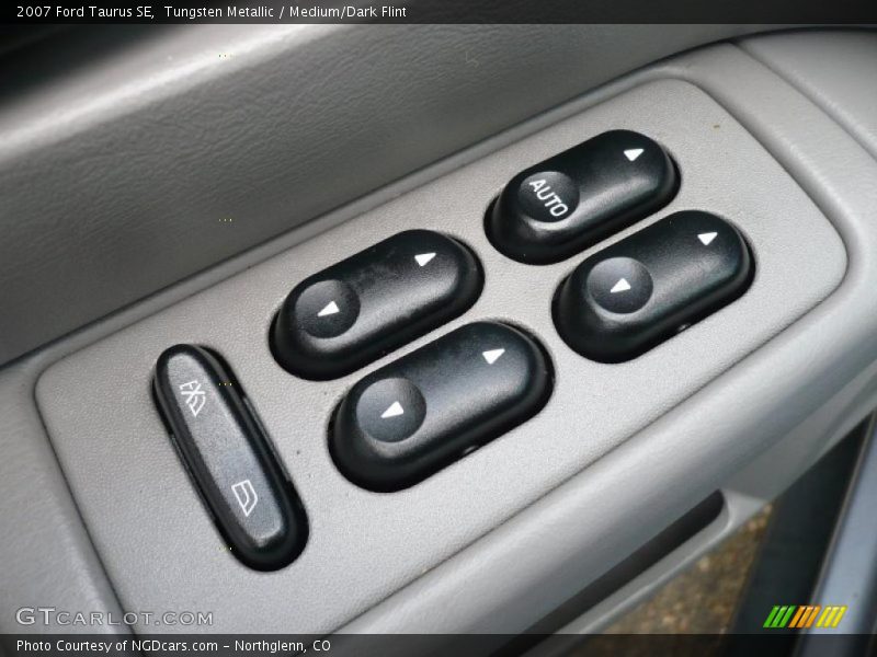Tungsten Metallic / Medium/Dark Flint 2007 Ford Taurus SE