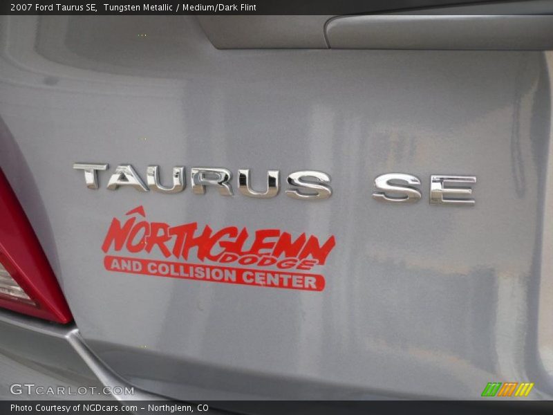 Tungsten Metallic / Medium/Dark Flint 2007 Ford Taurus SE
