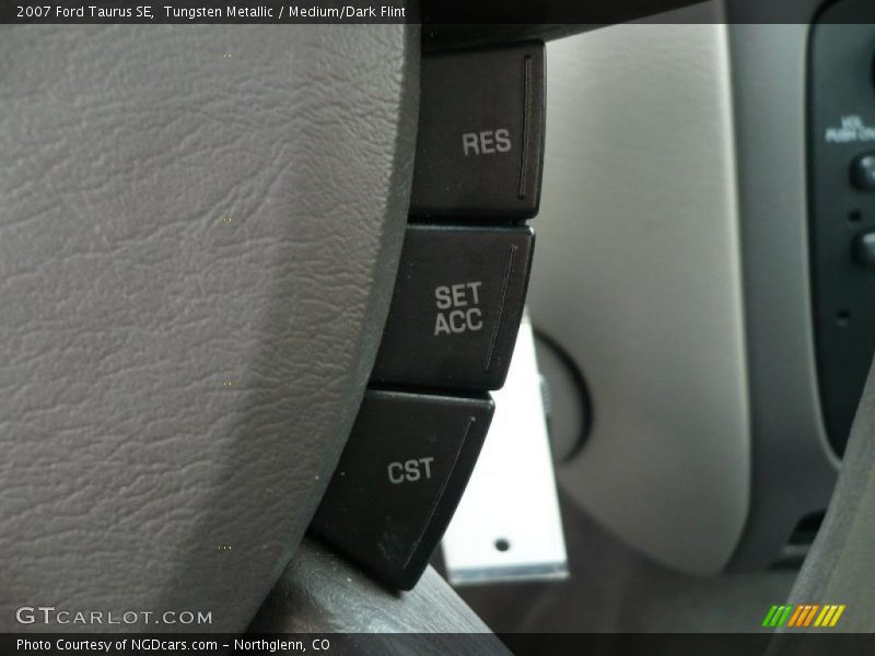 Tungsten Metallic / Medium/Dark Flint 2007 Ford Taurus SE