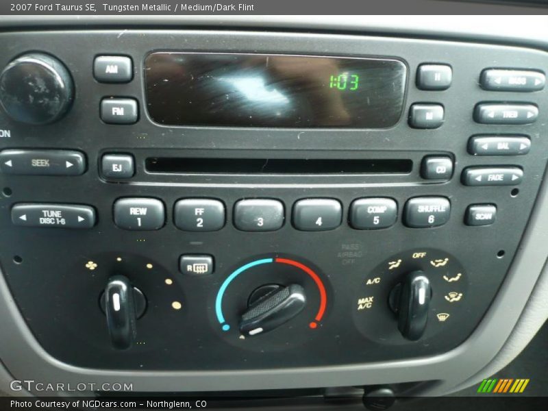 Tungsten Metallic / Medium/Dark Flint 2007 Ford Taurus SE