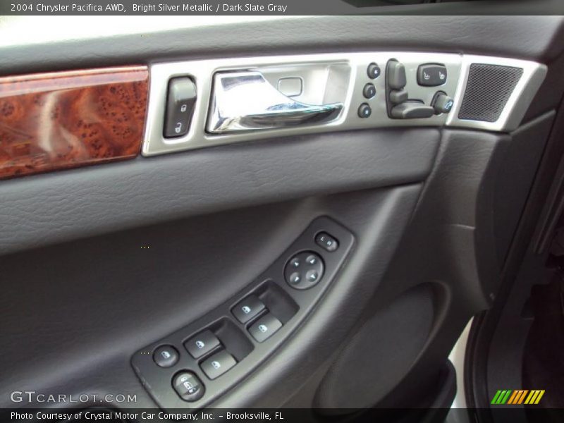Bright Silver Metallic / Dark Slate Gray 2004 Chrysler Pacifica AWD