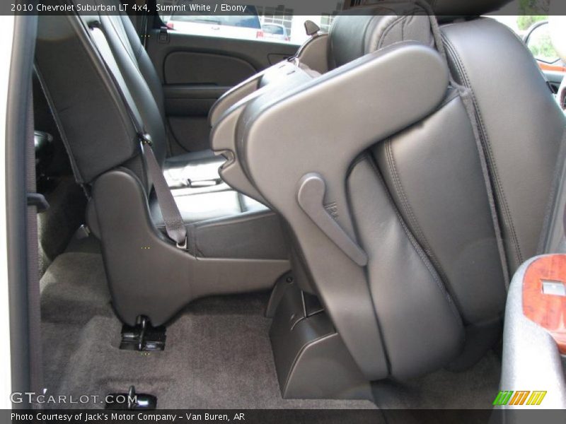 Summit White / Ebony 2010 Chevrolet Suburban LT 4x4