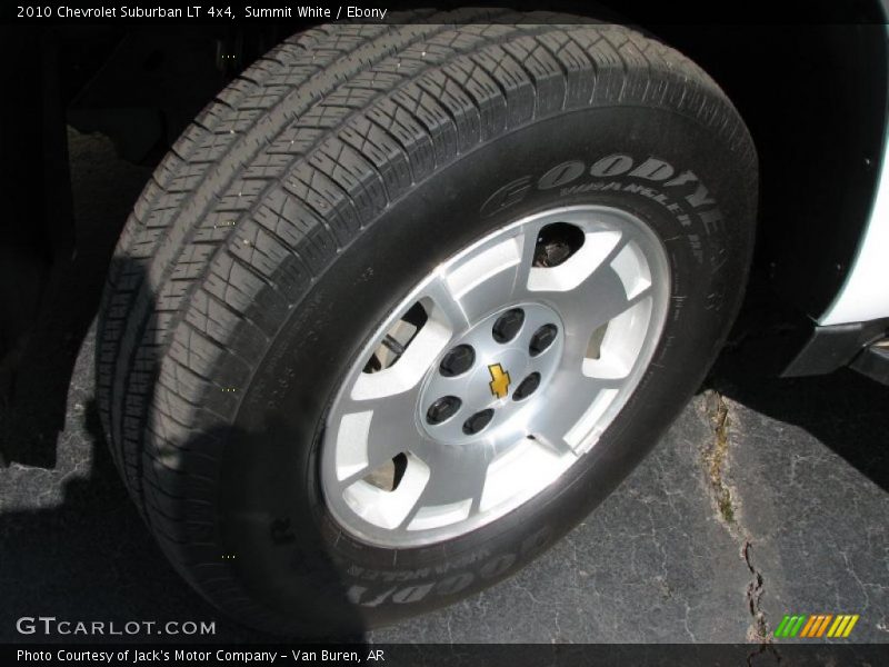 Summit White / Ebony 2010 Chevrolet Suburban LT 4x4