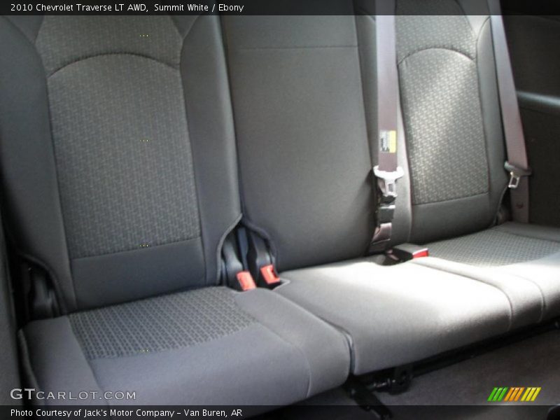 Summit White / Ebony 2010 Chevrolet Traverse LT AWD