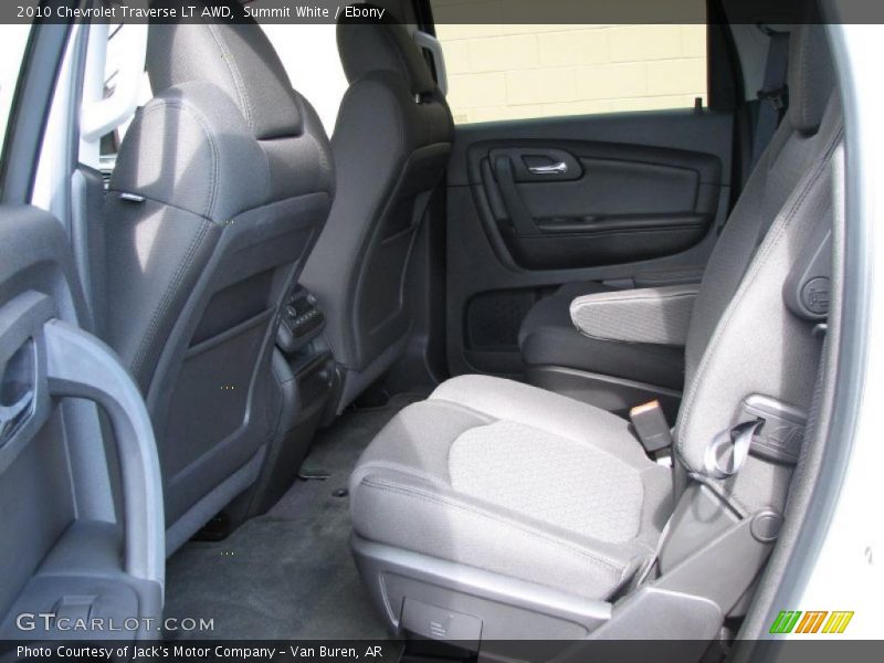 Summit White / Ebony 2010 Chevrolet Traverse LT AWD