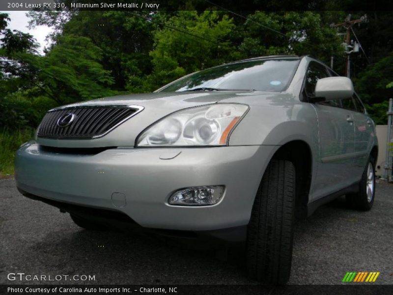 Millinnium Silver Metallic / Ivory 2004 Lexus RX 330
