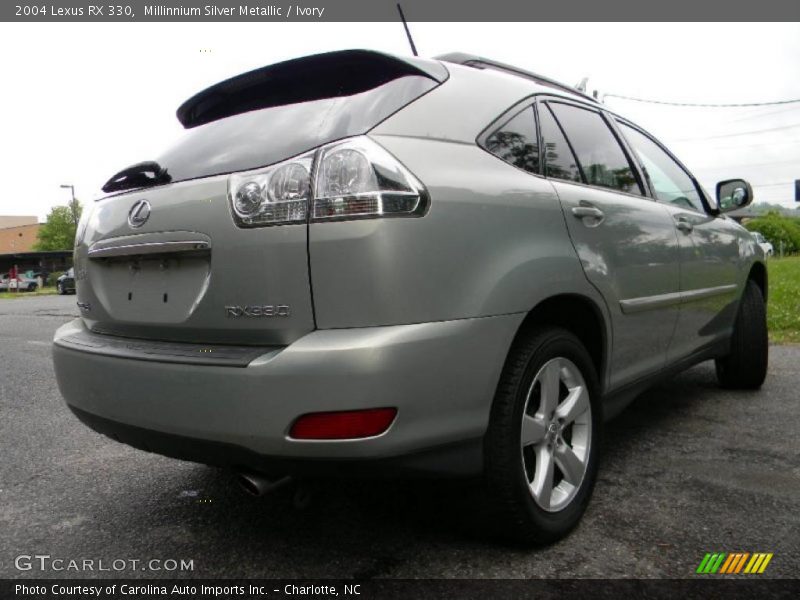 Millinnium Silver Metallic / Ivory 2004 Lexus RX 330