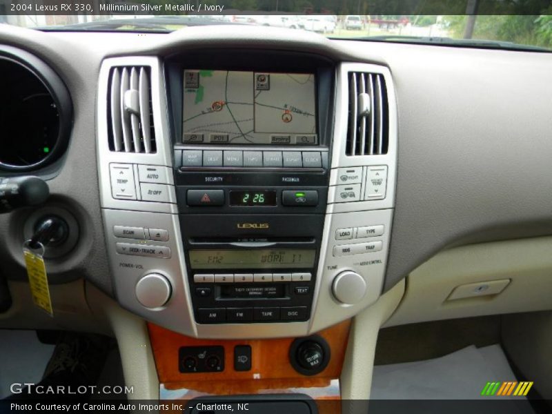 Millinnium Silver Metallic / Ivory 2004 Lexus RX 330