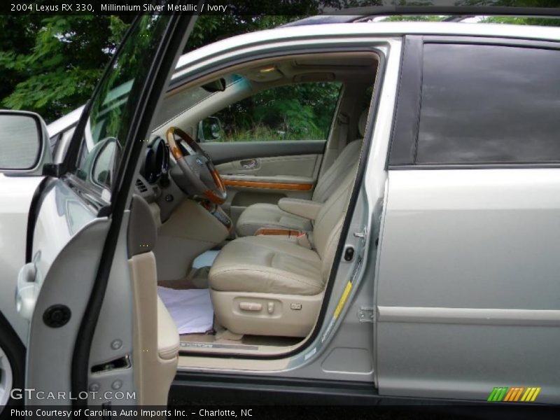 Millinnium Silver Metallic / Ivory 2004 Lexus RX 330