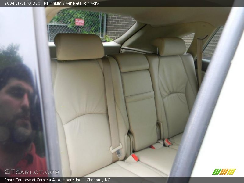 Millinnium Silver Metallic / Ivory 2004 Lexus RX 330