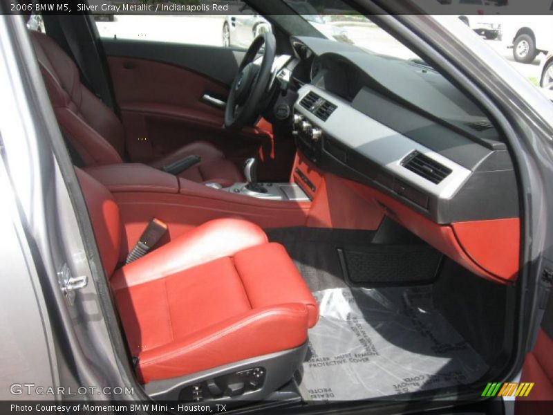 Silver Gray Metallic / Indianapolis Red 2006 BMW M5