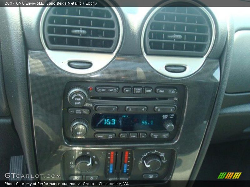 Sand Beige Metallic / Ebony 2007 GMC Envoy SLE