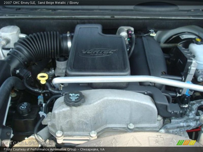Sand Beige Metallic / Ebony 2007 GMC Envoy SLE