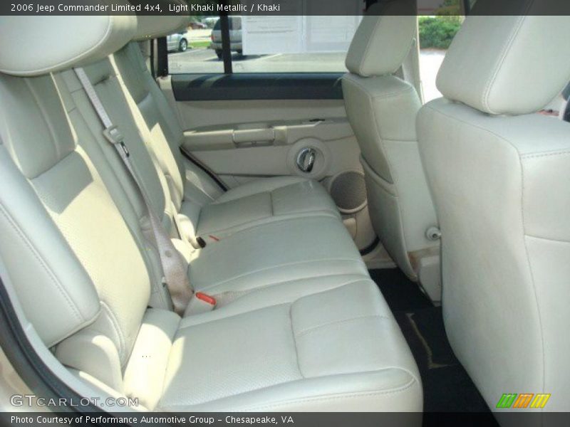 Light Khaki Metallic / Khaki 2006 Jeep Commander Limited 4x4