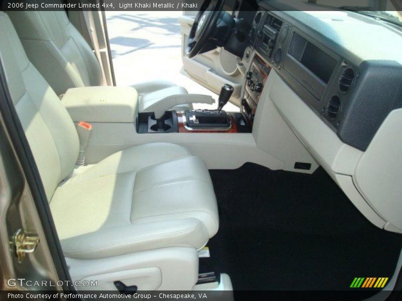 Light Khaki Metallic / Khaki 2006 Jeep Commander Limited 4x4