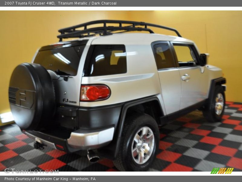 Titanium Metallic / Dark Charcoal 2007 Toyota FJ Cruiser 4WD