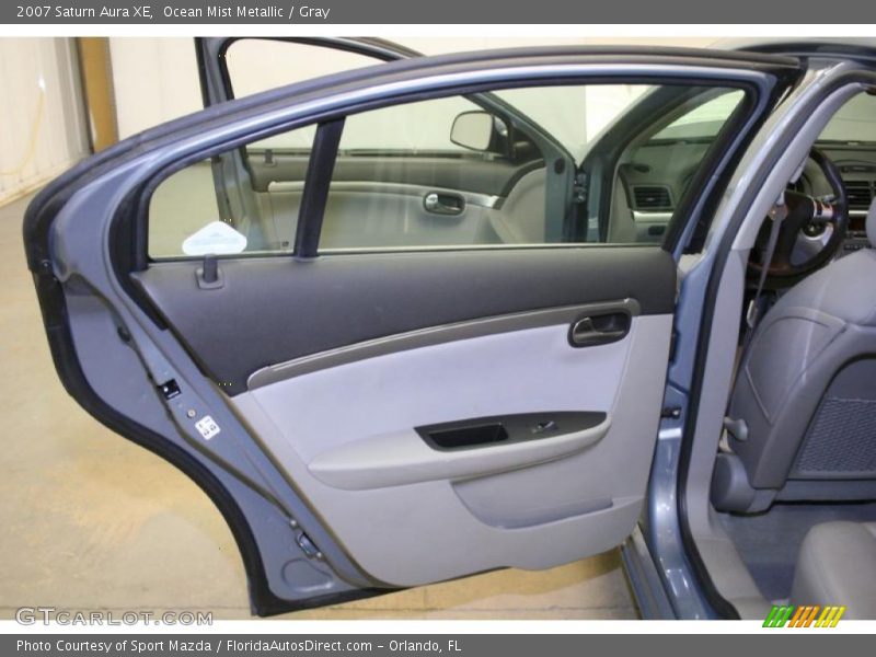 Ocean Mist Metallic / Gray 2007 Saturn Aura XE