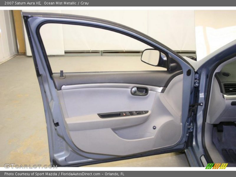 Ocean Mist Metallic / Gray 2007 Saturn Aura XE