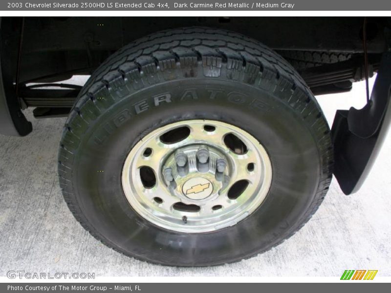 Dark Carmine Red Metallic / Medium Gray 2003 Chevrolet Silverado 2500HD LS Extended Cab 4x4