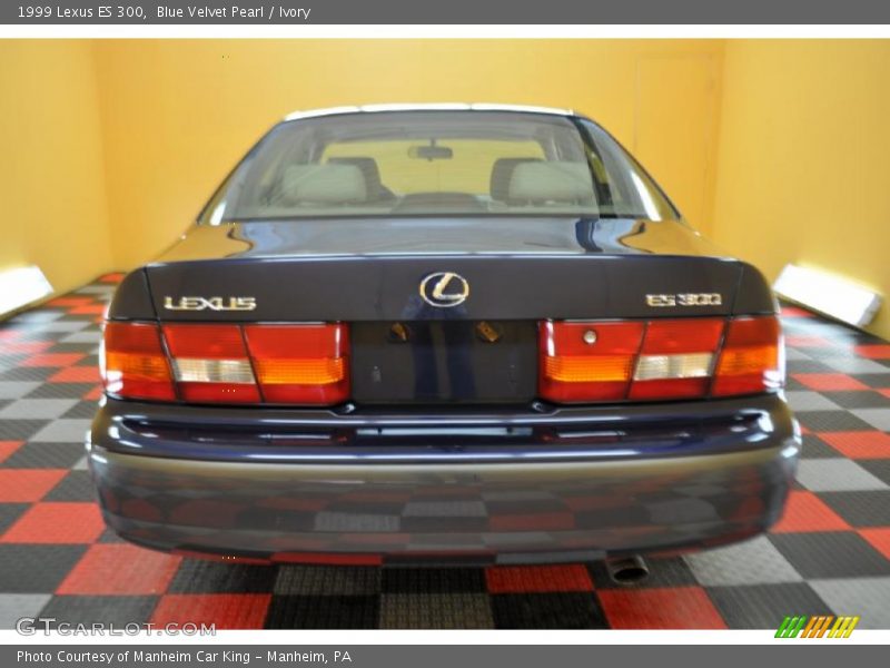 Blue Velvet Pearl / Ivory 1999 Lexus ES 300
