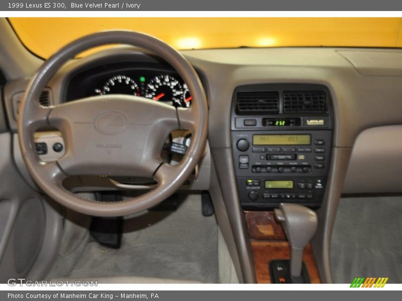 Blue Velvet Pearl / Ivory 1999 Lexus ES 300